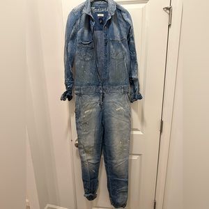 Madewell distressed w/paint denim jumpsuit. Size small